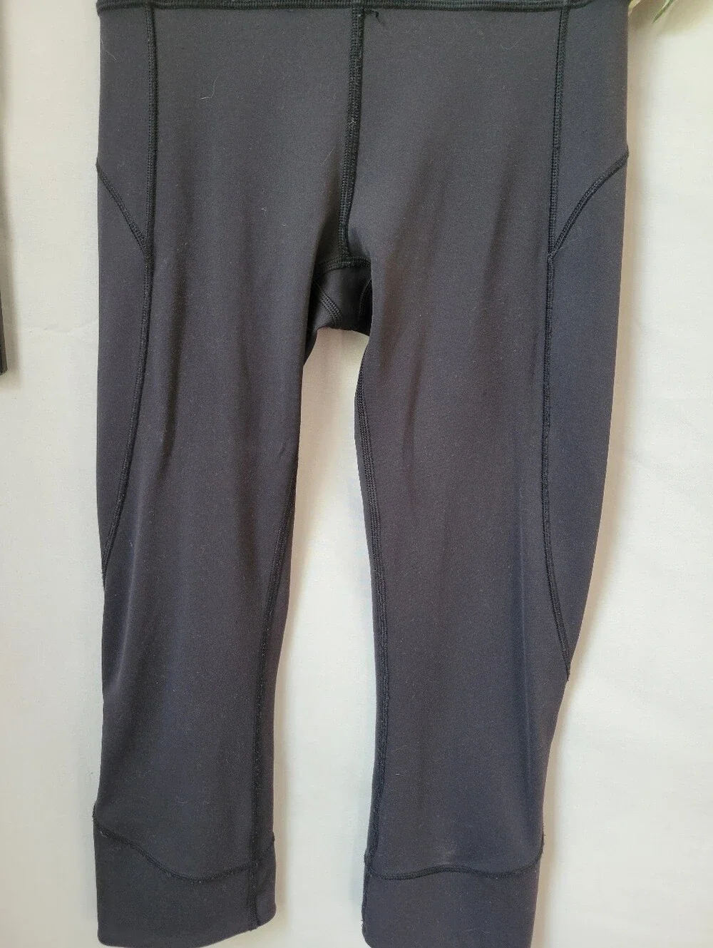 Lululemon In Movement Crop Everlux 19